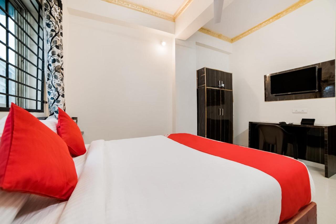 Oyo 40726 Classic Guest House Shillong Bagian luar foto